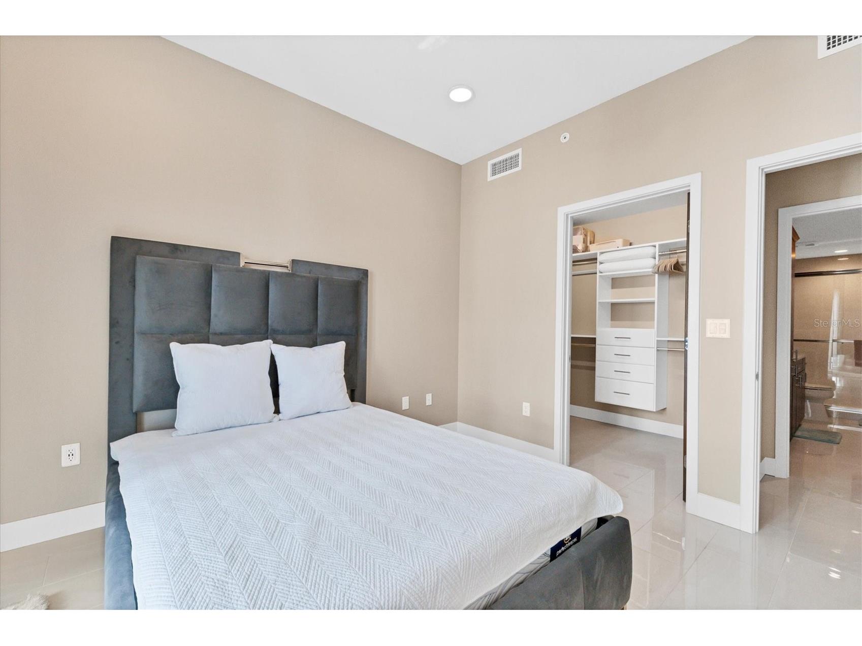 1500 State Street #403 Sarasota FL 34236 A4693226 image15
