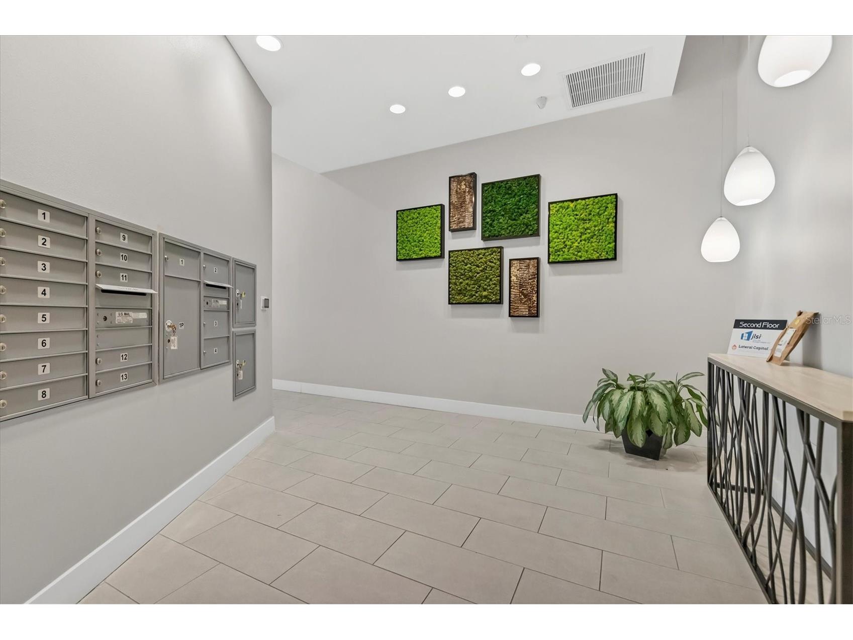 1500 State Street #403 Sarasota FL 34236 A4693226 image3
