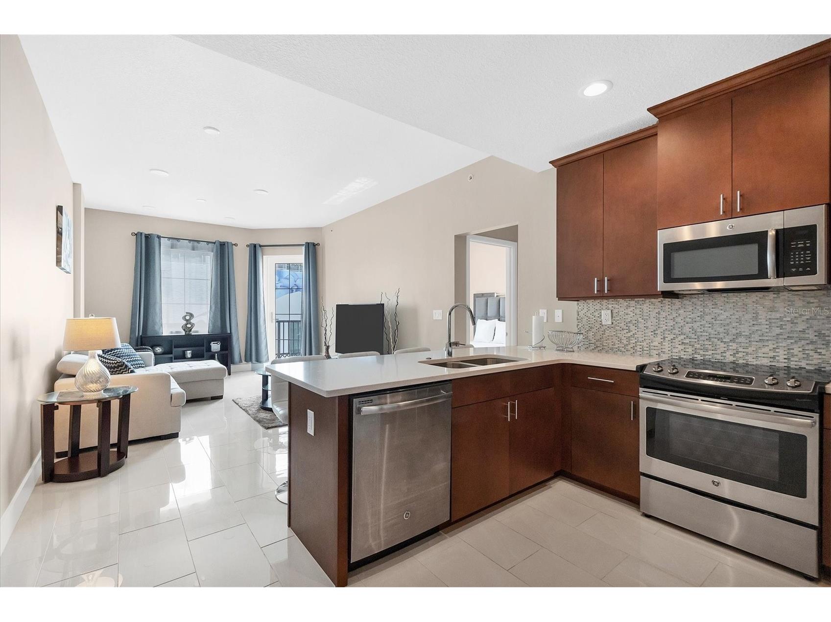 1500 State Street #403 Sarasota FL 34236 A4693226 image4