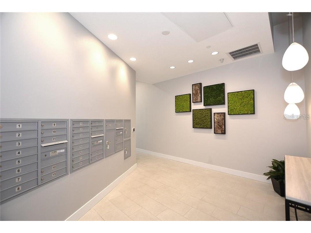1500 State Street #603 Sarasota FL 34236 A4688177 image2