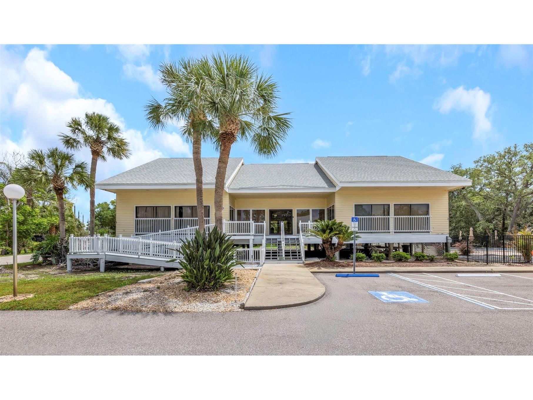 1500 Sunset Road #F7 Tarpon Springs FL 34689 - SAINT JOSEPH SOUND TO THE GULF W7884710 image25