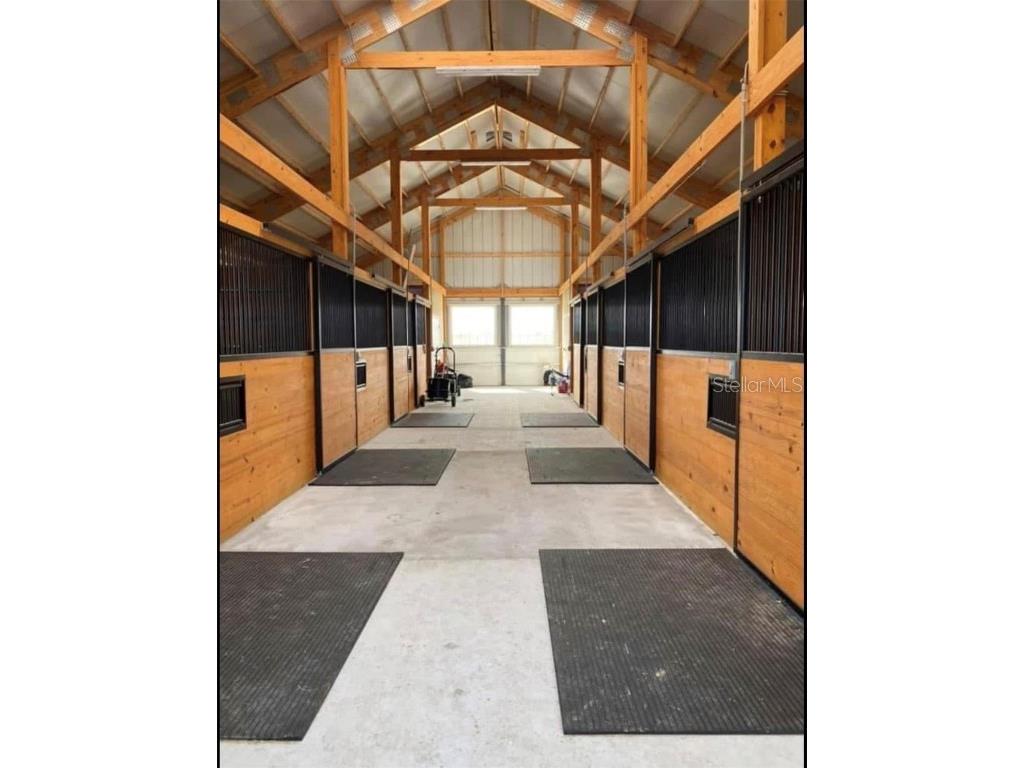 1500 SW 210th Avenue #BARN Dunnellon FL 34431 C7509611 image4