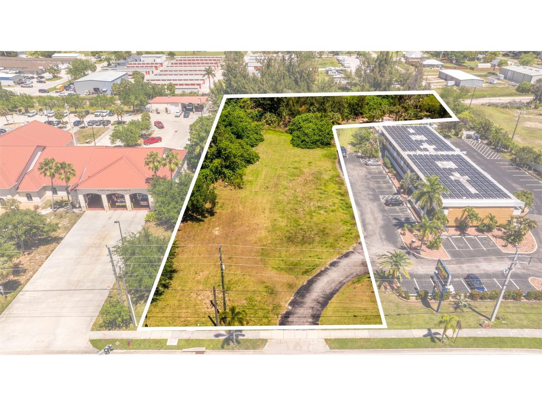 1500 Tamiami Trail Punta Gorda FL 33950 A4693408 image15