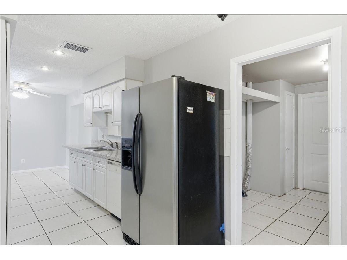 15005 Monet Drive Tampa FL 33613 TB8512114 image9