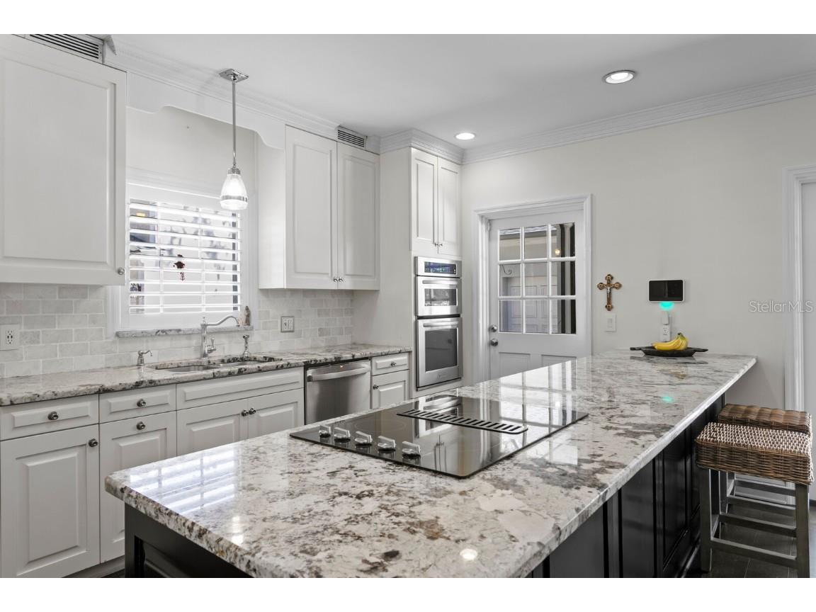 15007 Cancun Place Tampa FL 33618 TB8457724 image20