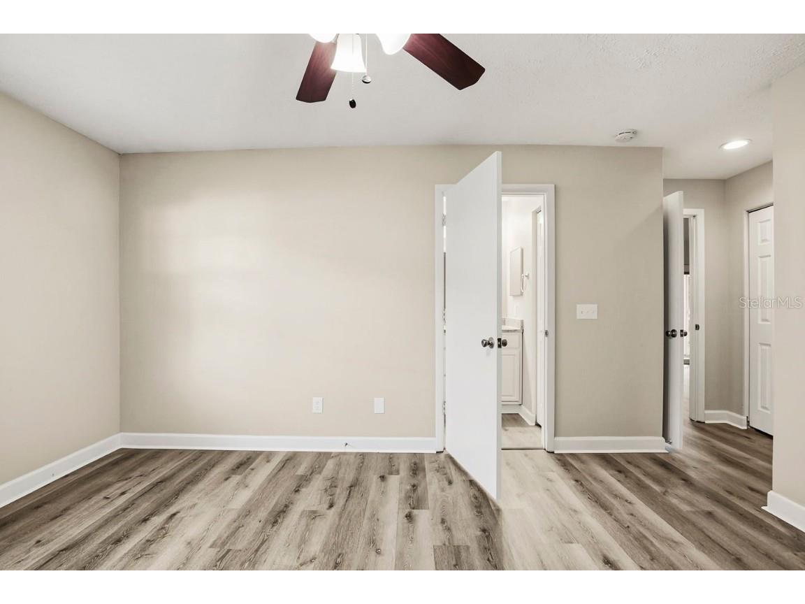 15009 Naples Place Tampa FL 33624 O6359513 image24