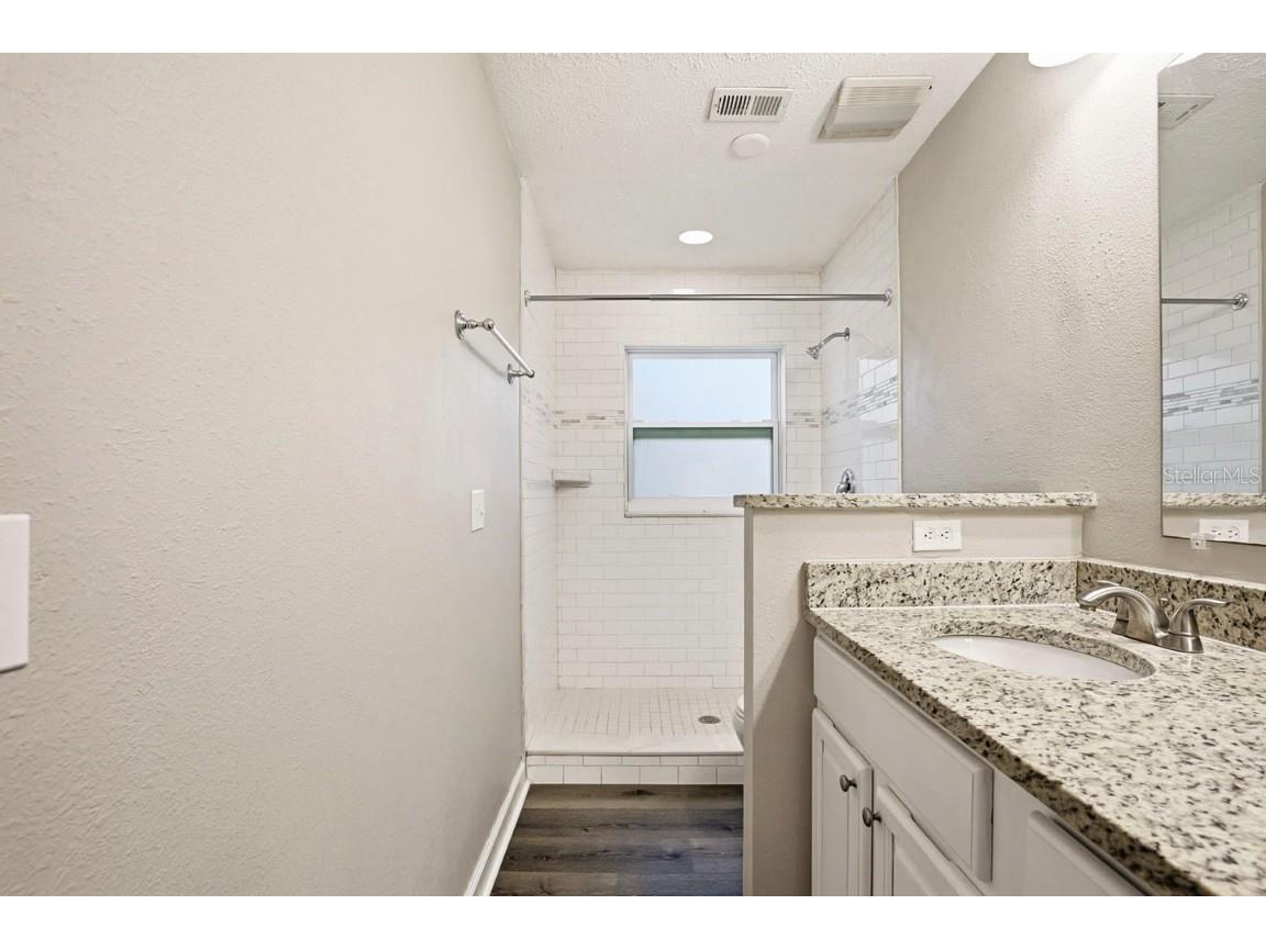 15009 Naples Place Tampa FL 33624 O6359513 image37