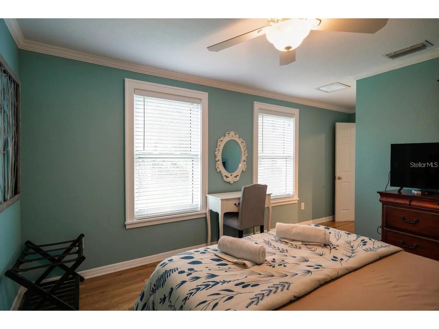 1501 29th Avenue N Saint Petersburg FL 33704 TB8495029 image14