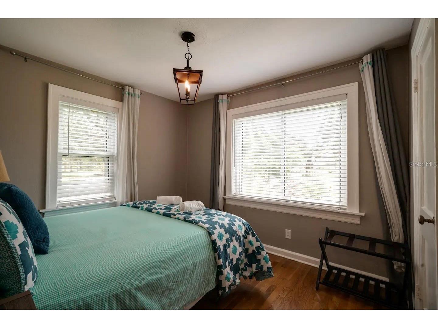 1501 29th Avenue N Saint Petersburg FL 33704 TB8495029 image17