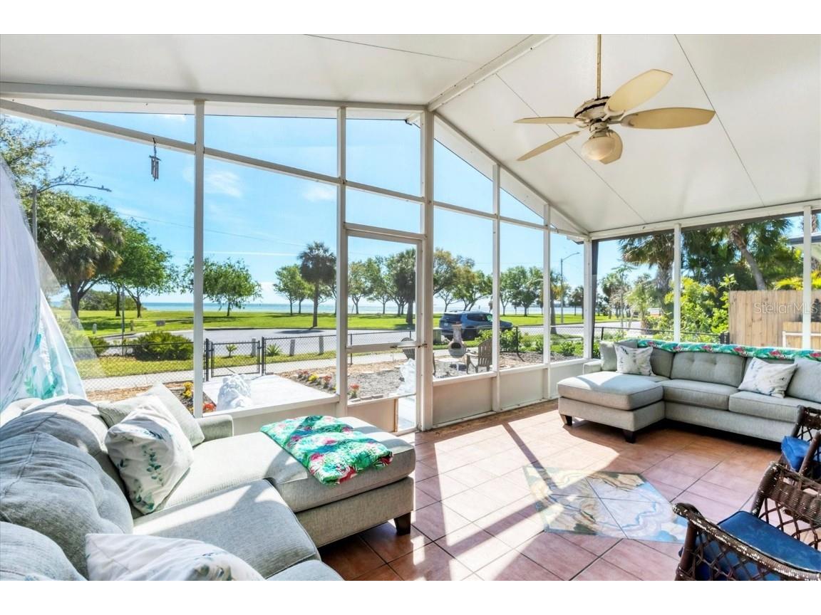 1501 Beach Drive SE Saint Petersburg FL 33701 - TAMPA BAY D6141514 image1