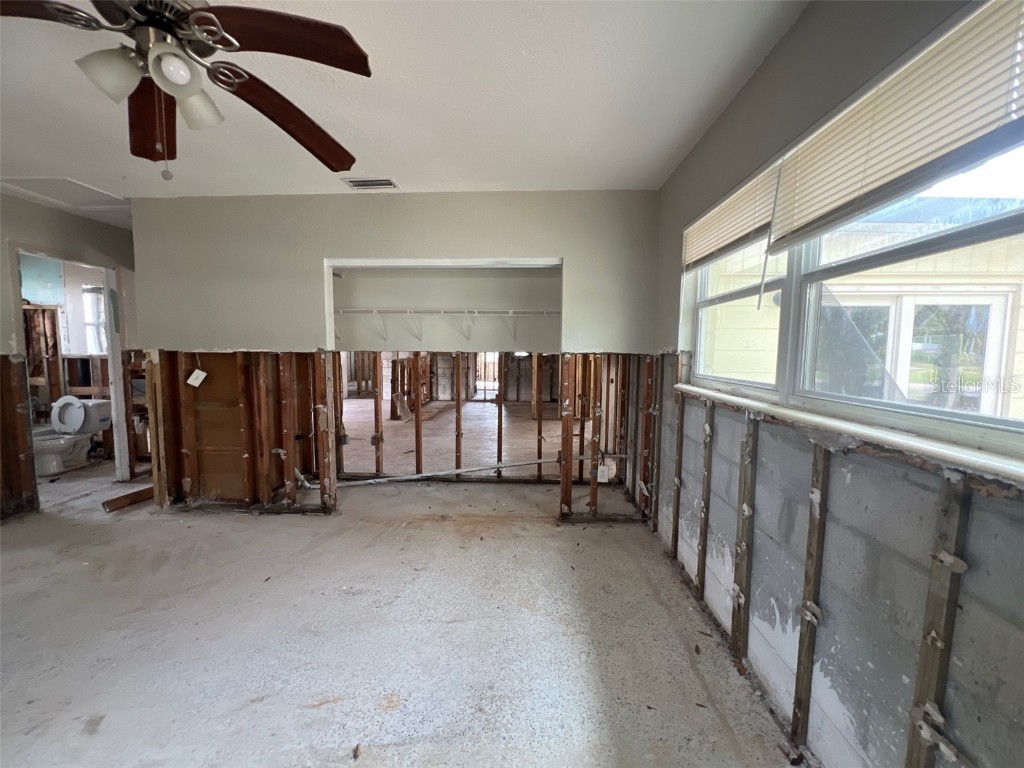 1501 Delaware Avenue NE Saint Petersburg FL 33703 O6284262 image12