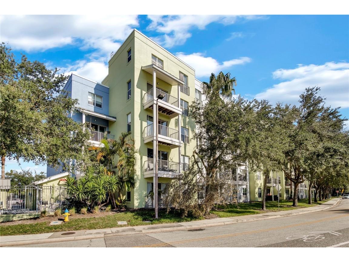 1501 Doyle Carlton Drive #303 Tampa FL 33602 - HULLSBOROUGH RIVER TB8392317 image1