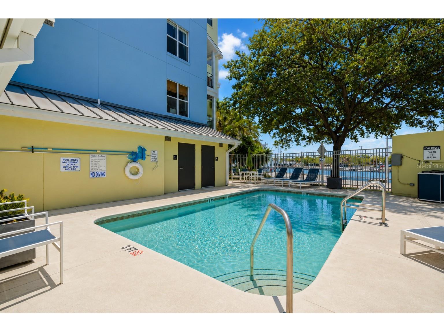 1501 Doyle Carlton Drive #411 Tampa FL 33602 - HILLSBOROUGH RIVER TB8516955 image4
