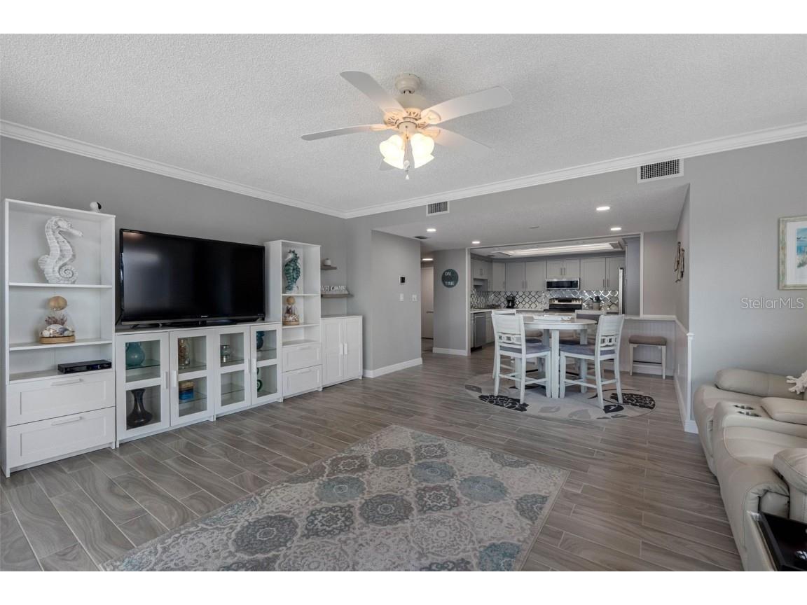 1501 Gulf Boulevard #102 Clearwater Beach FL 33767 TB8436981 image21