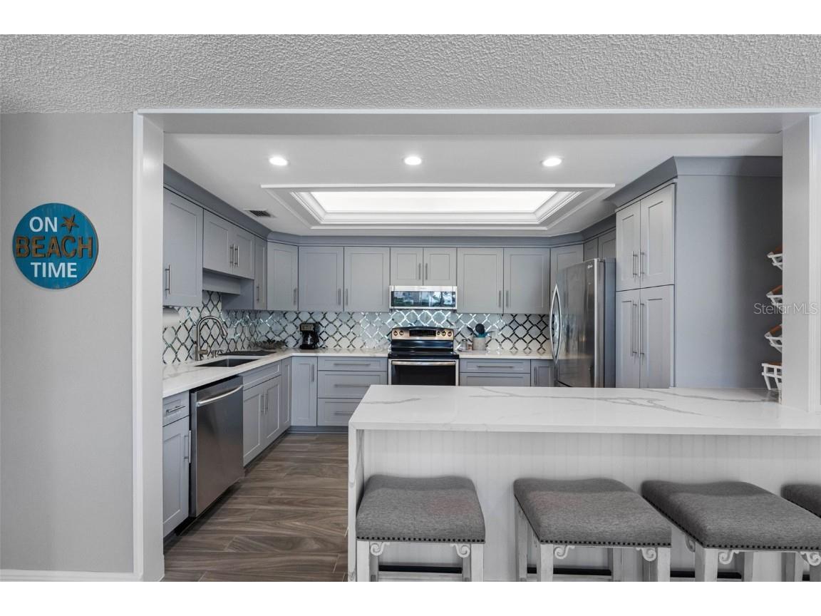 1501 Gulf Boulevard #102 Clearwater Beach FL 33767 TB8436981 image6