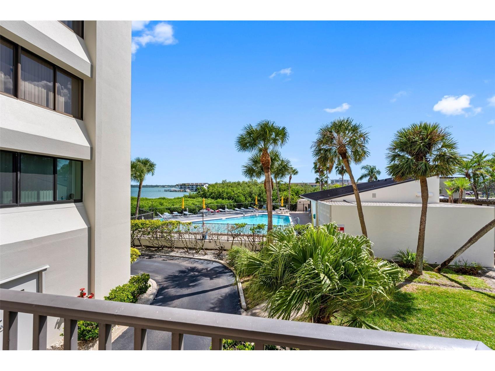 1501 Gulf Boulevard #102 Clearwater Beach FL 33767 TB8497107 image20