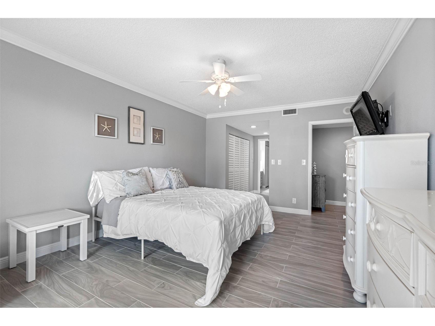 1501 Gulf Boulevard #102 Clearwater Beach FL 33767 TB8497107 image27