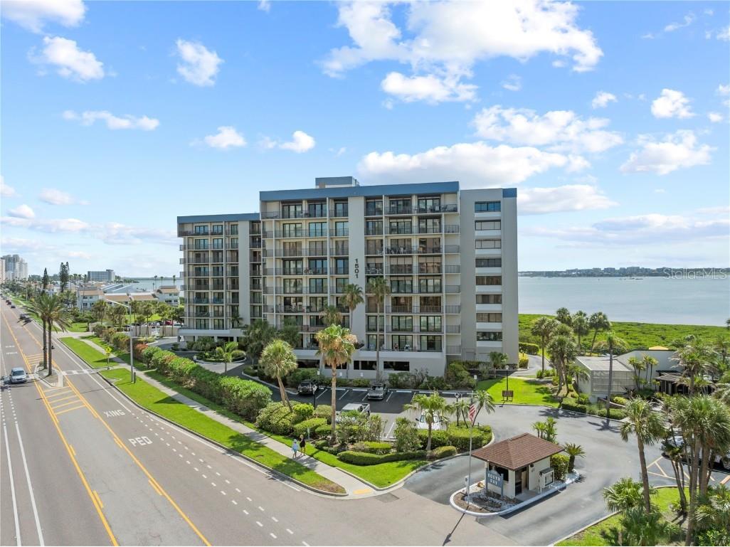 1501 Gulf Boulevard #201 Clearwater Beach FL 33767 TB8395304 image2