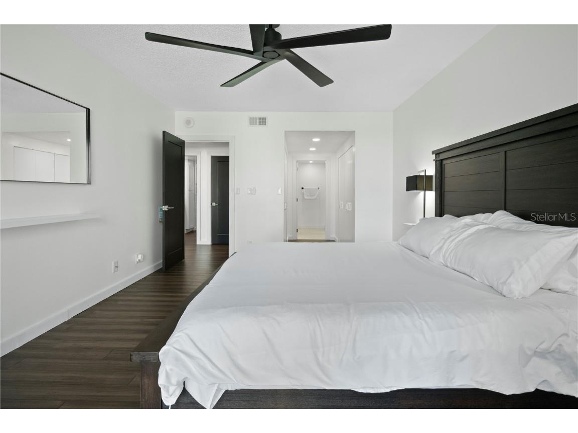 1501 Gulf Boulevard #201 Clearwater Beach FL 33767 TB8395304 image23