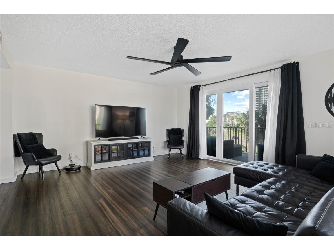 1501 Gulf Boulevard #201 Clearwater Beach FL 33767 TB8395304 image7