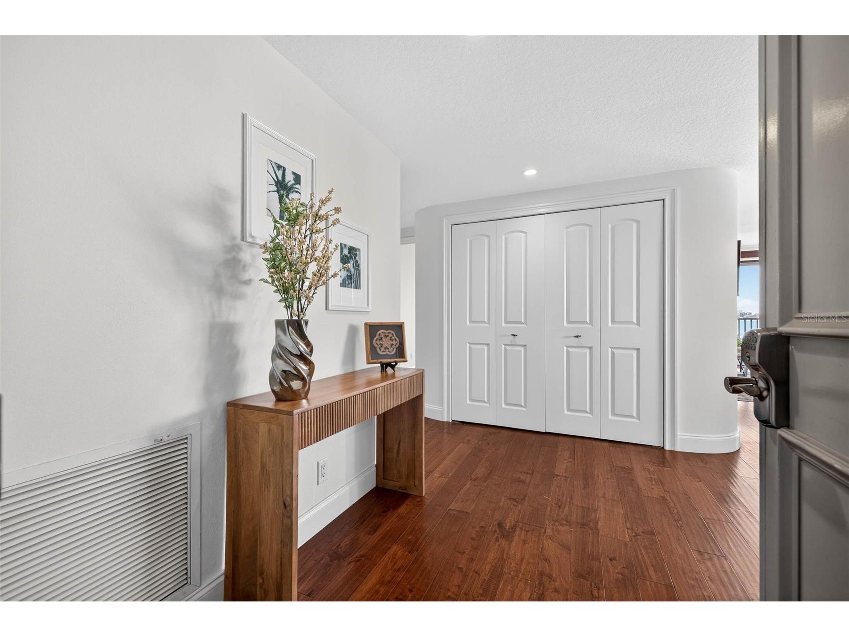 1501 Gulf Boulevard #205 Clearwater Beach FL 33767 - INTRACOASTAL WATERWAY TB8470178 image2