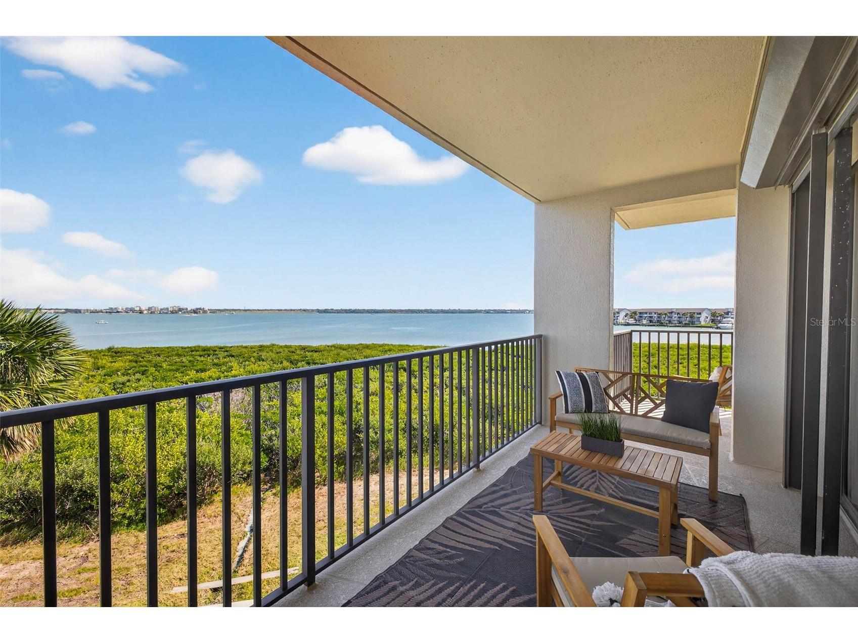 1501 Gulf Boulevard #205 Clearwater Beach FL 33767 - INTRACOASTAL WATERWAY TB8490788 image5