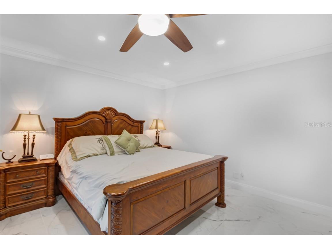 1501 Gulf Boulevard #305 Clearwater Beach FL 33767 TB8424666 image19