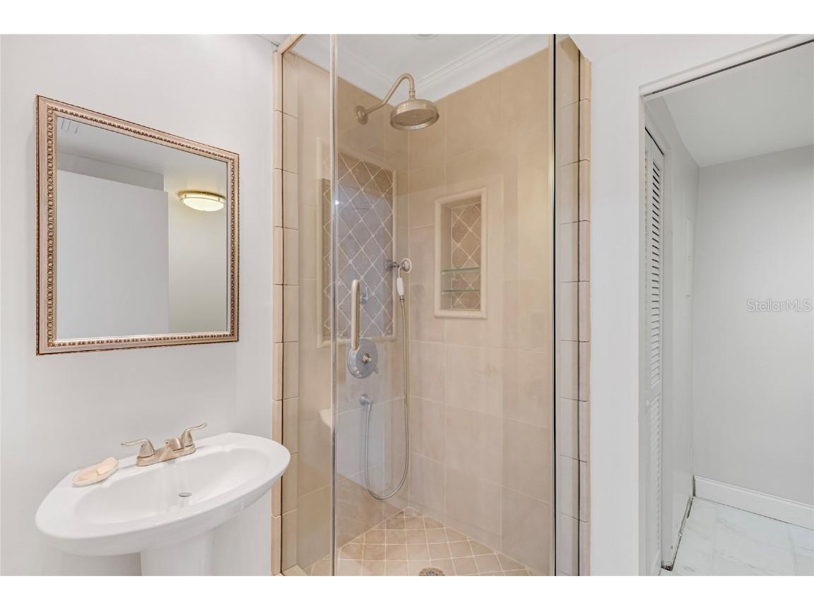 1501 Gulf Boulevard #305 Clearwater Beach FL 33767 TB8424666 image28