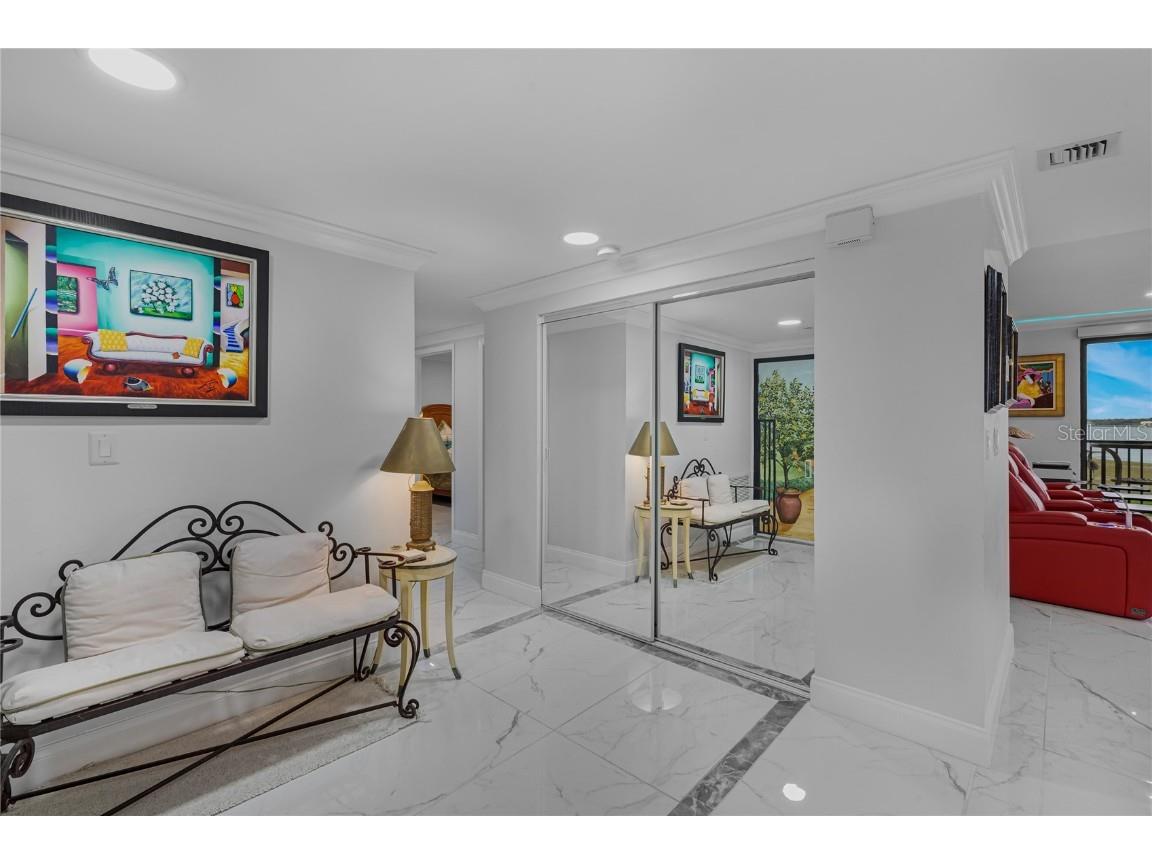 1501 Gulf Boulevard #305 Clearwater Beach FL 33767 TB8424666 image3