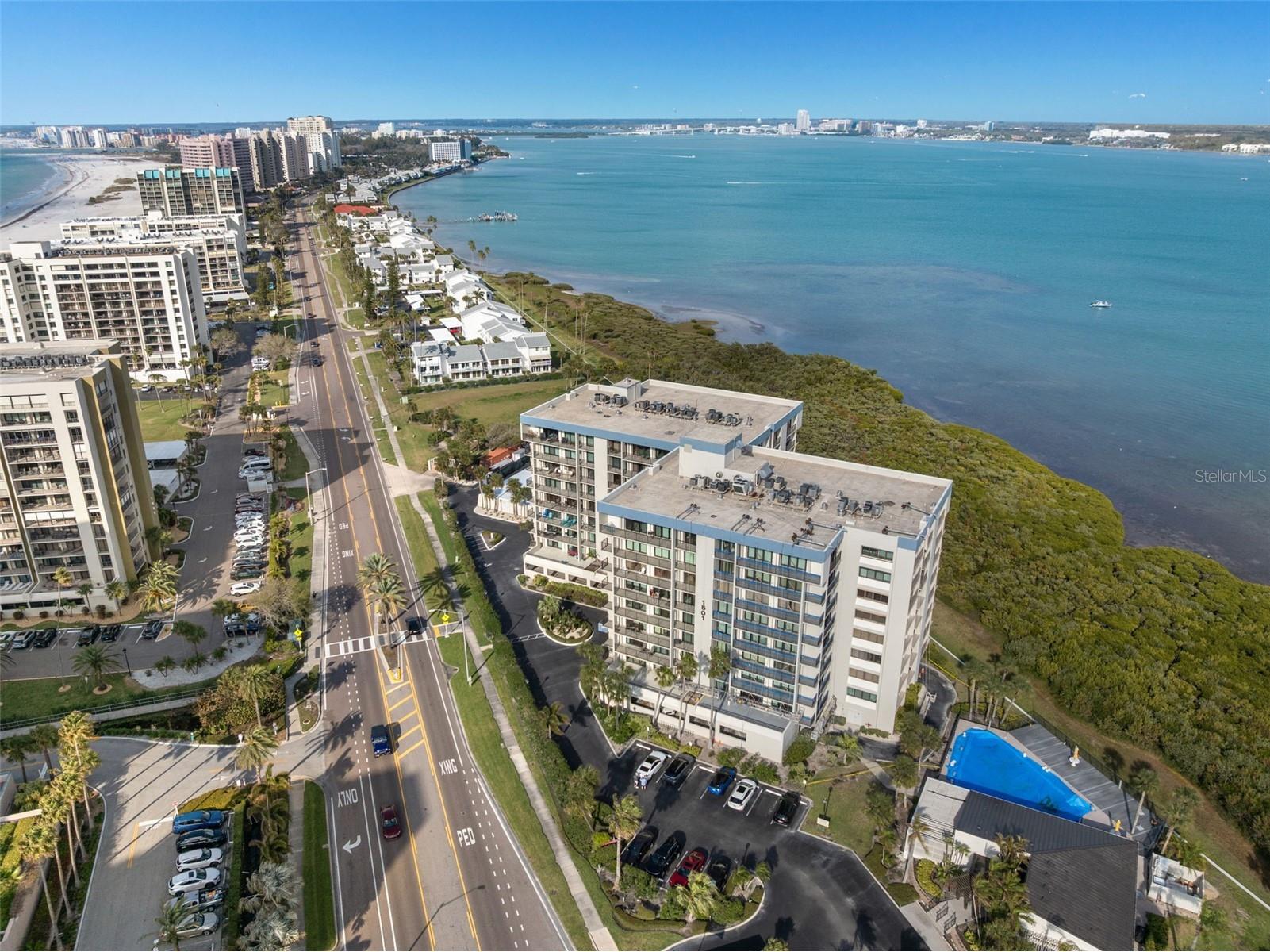 1501 Gulf Boulevard #603 Clearwater Beach FL 33767 - INTRACOASTAL WATERWAY AND GULF OF AMERICA TB8481869 image13
