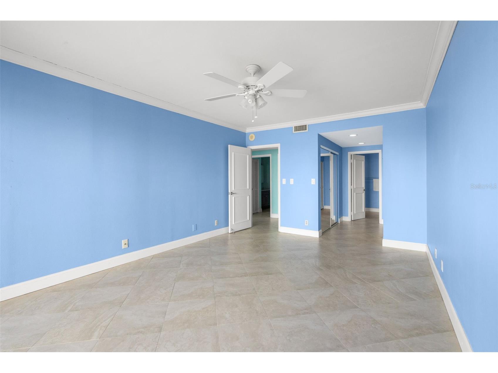 1501 Gulf Boulevard #603 Clearwater Beach FL 33767 - INTRACOASTAL WATERWAY AND GULF OF AMERICA TB8481869 image39