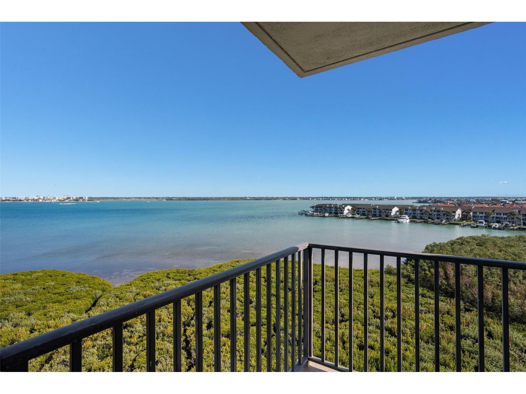 1501 Gulf Boulevard #603 Clearwater Beach FL 33767 - INTRACOASTAL WATERWAY AND GULF OF AMERICA TB8481869 image48