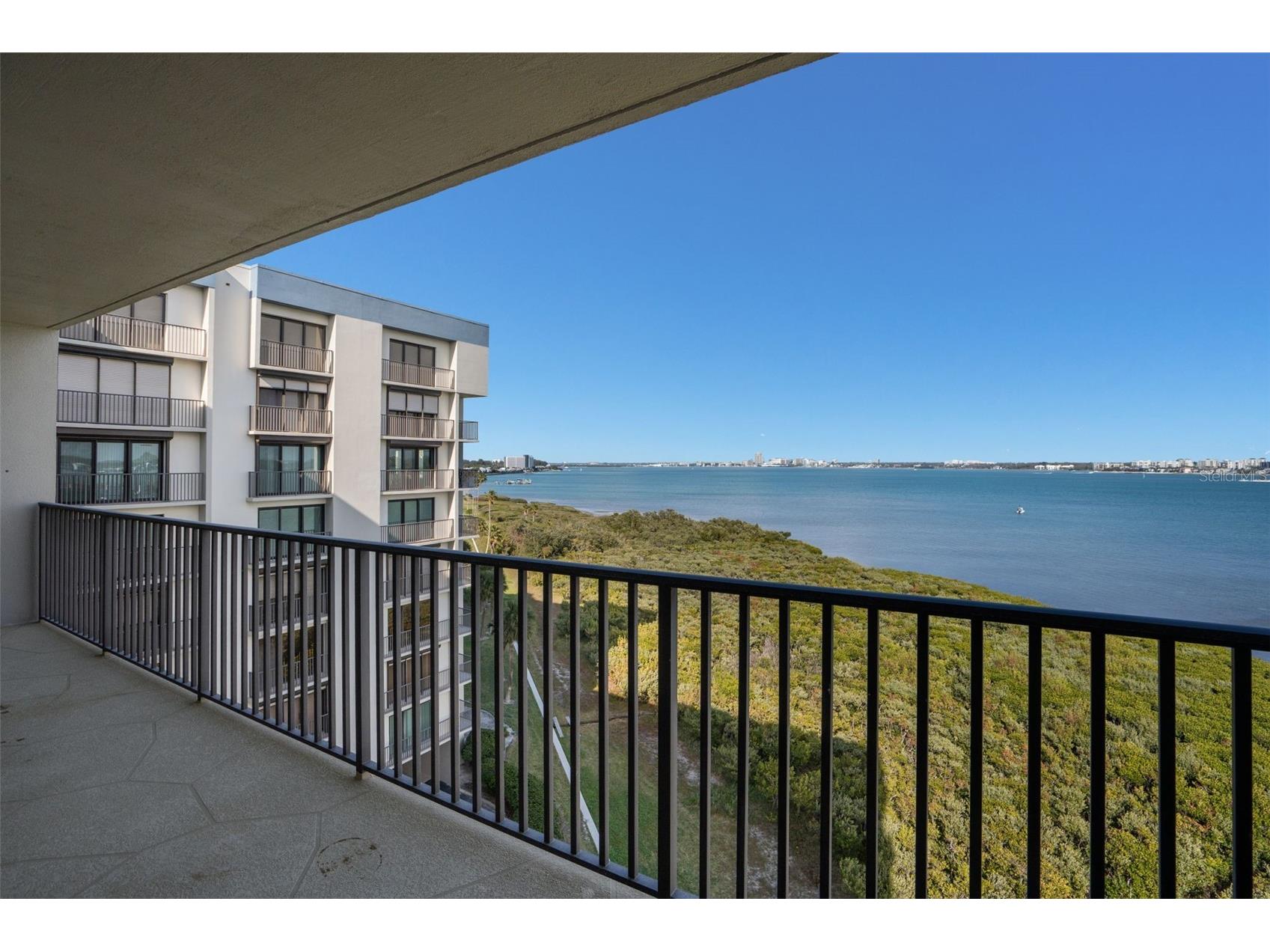 1501 Gulf Boulevard #603 Clearwater Beach FL 33767 - INTRACOASTAL WATERWAY AND GULF OF AMERICA TB8481869 image9