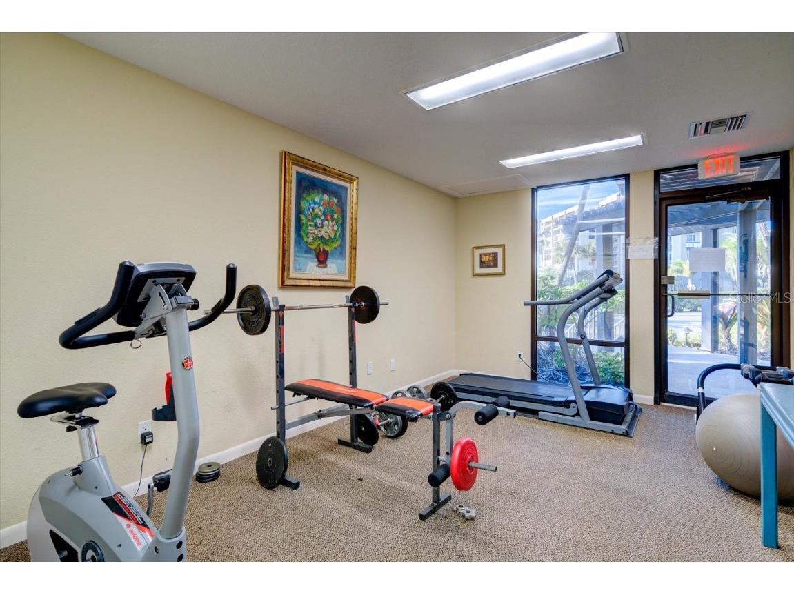 1501 Gulf Boulevard #604 Clearwater Beach FL 33767 - CLEARWATER HARBOR TB8453710 image21