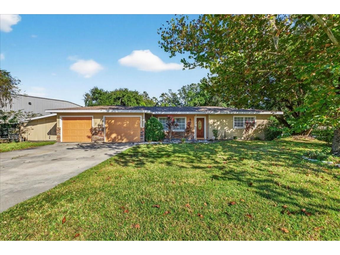 1501 N Combee Road Lakeland FL 33801 L4956841 image2