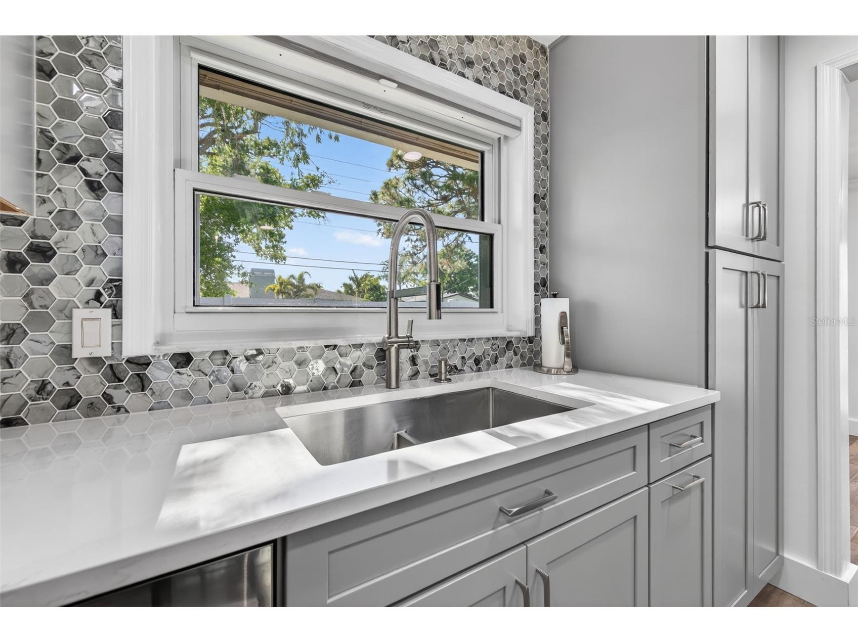 1501 N Dakota Avenue NE Saint Petersburg FL 33703 TB8508564 image11