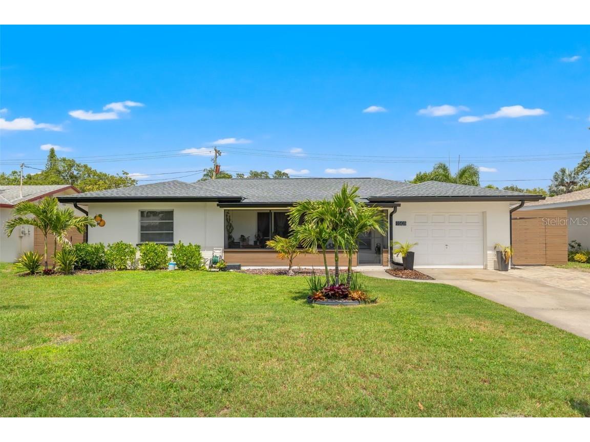 1501 San Helen Drive Dunedin FL 34698 U8205033 image1