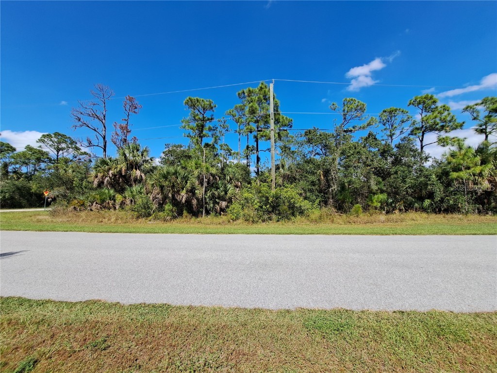 15010 Carousel Lane Port Charlotte FL 33953 C7516922 image5