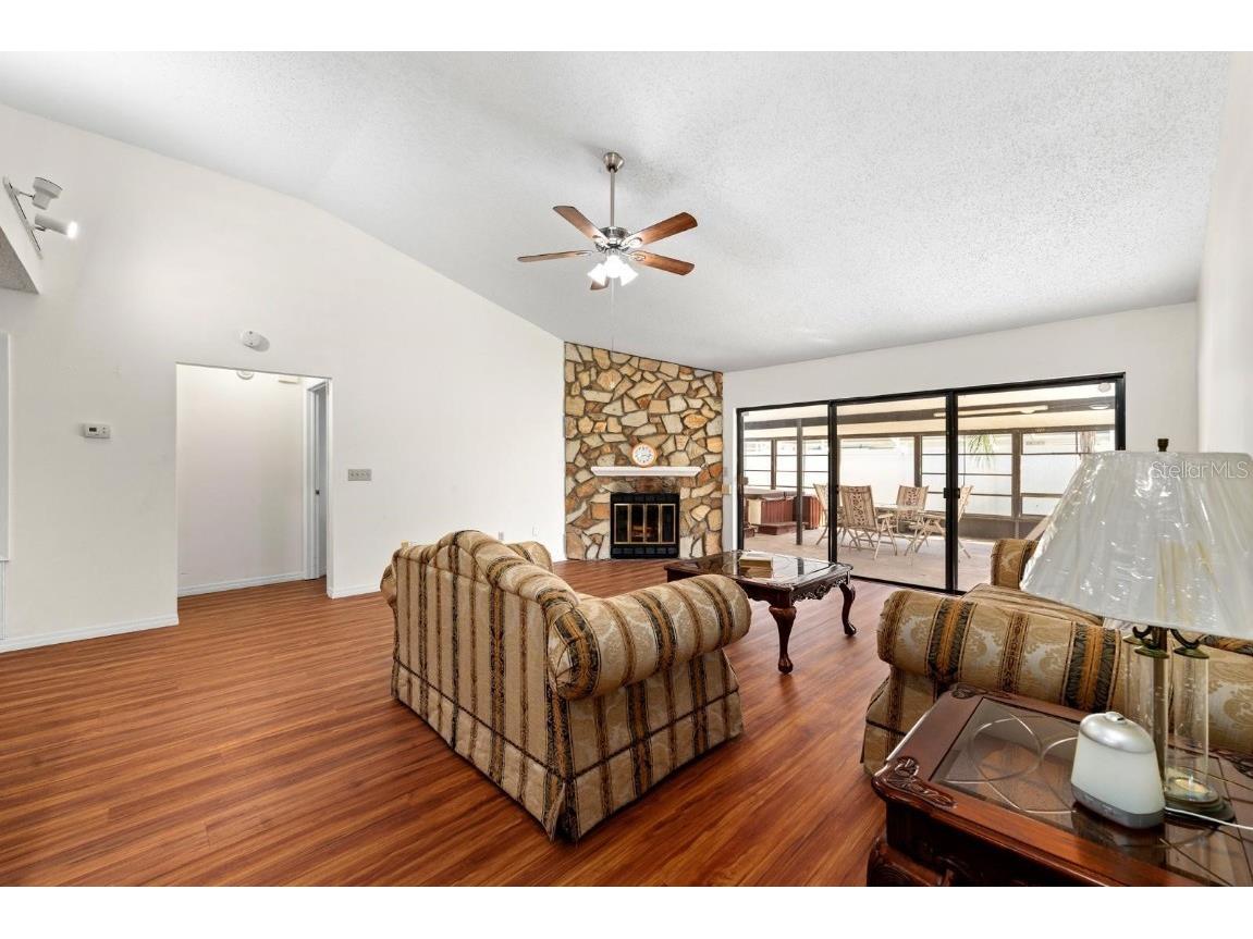 15013 Redcliff Drive Tampa FL 33625 TB8430802 image5