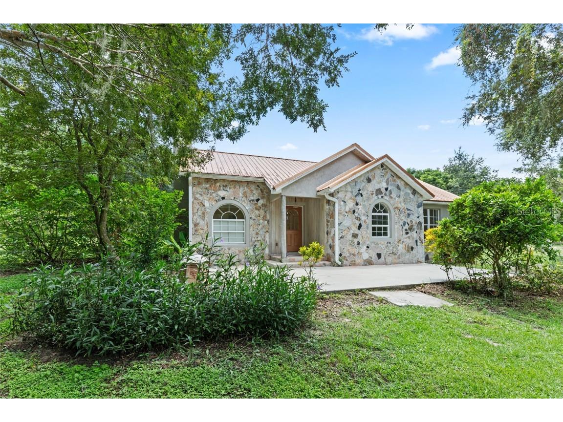 15015 S Highway 25 Weirsdale FL 32195 G5085311 image1