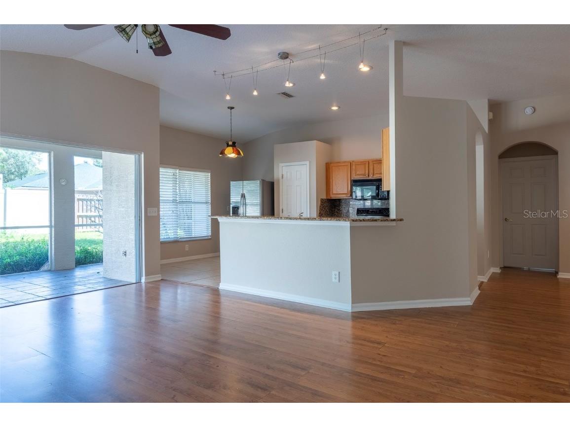 15017 Shaw Road Tampa FL 33625 TB8442242 image10