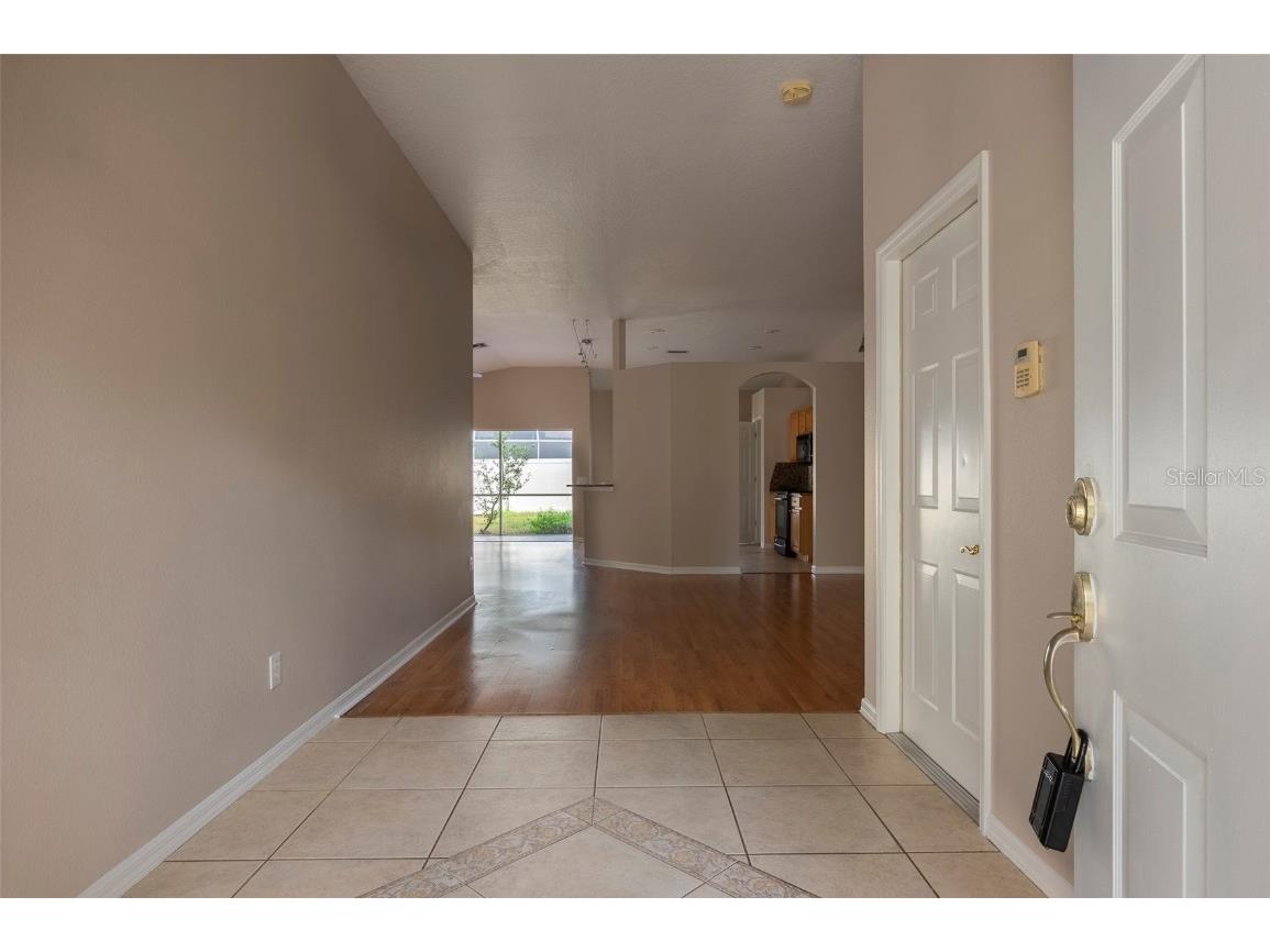 15017 Shaw Road Tampa FL 33625 TB8442242 image5