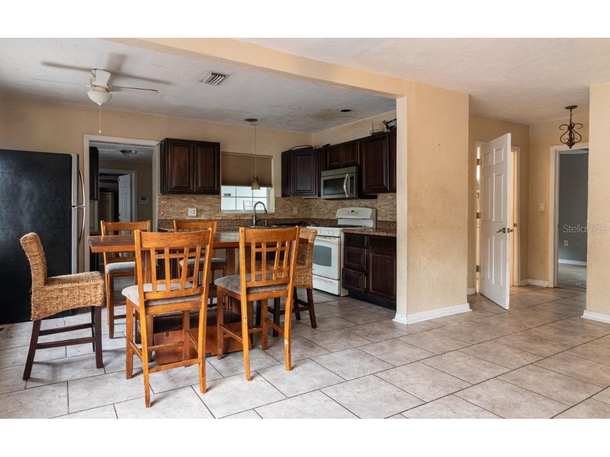 1502 13th Street W Bradenton FL 34205 A4674598 image9