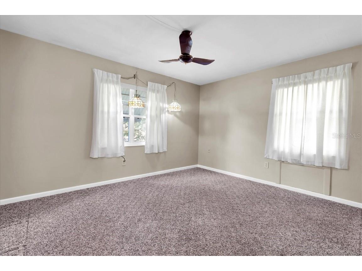 1502 55th Street S Saint Petersburg FL 33707 TB8433385 image19