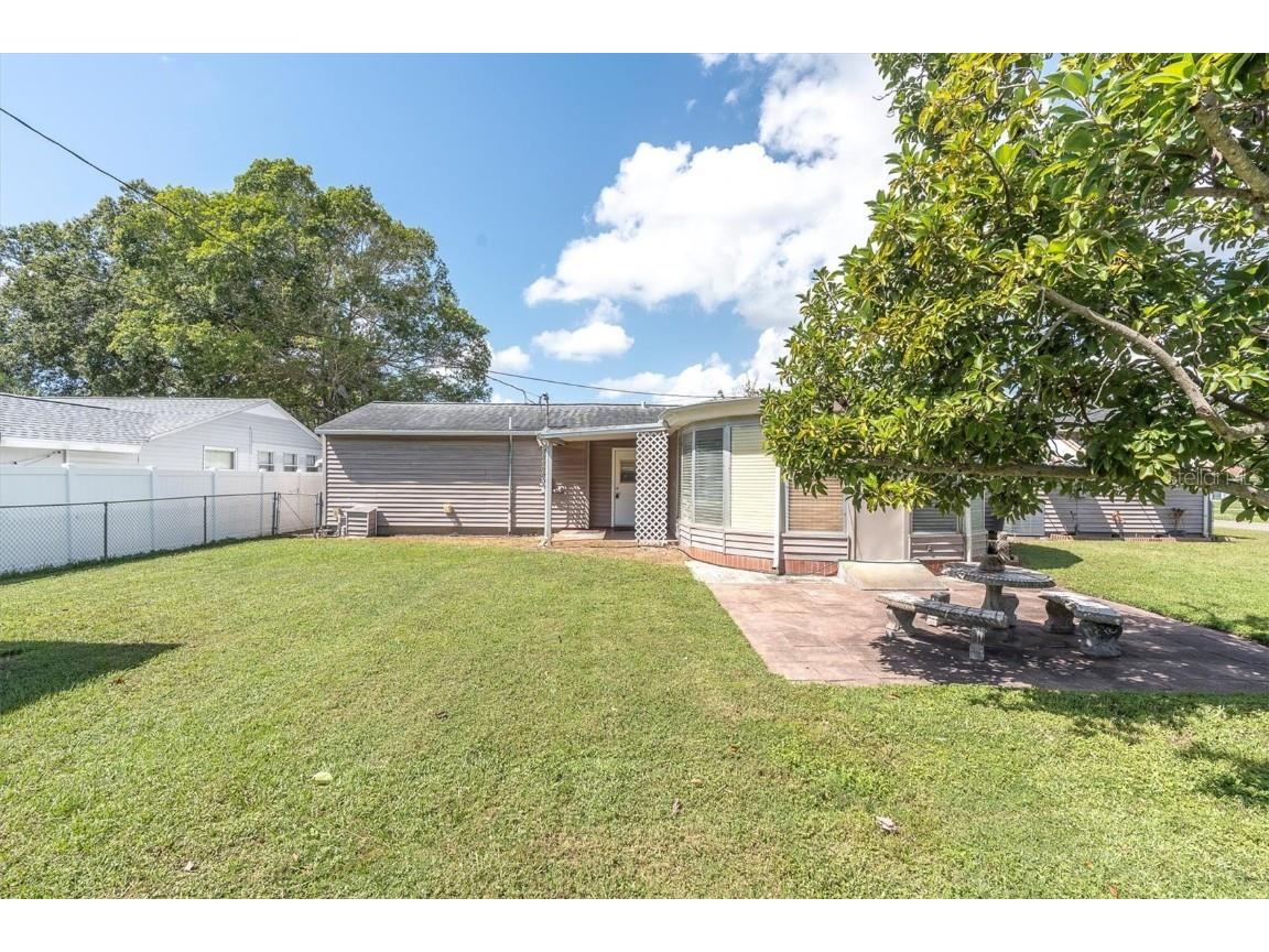 1502 55th Street S Saint Petersburg FL 33707 TB8433385 image28