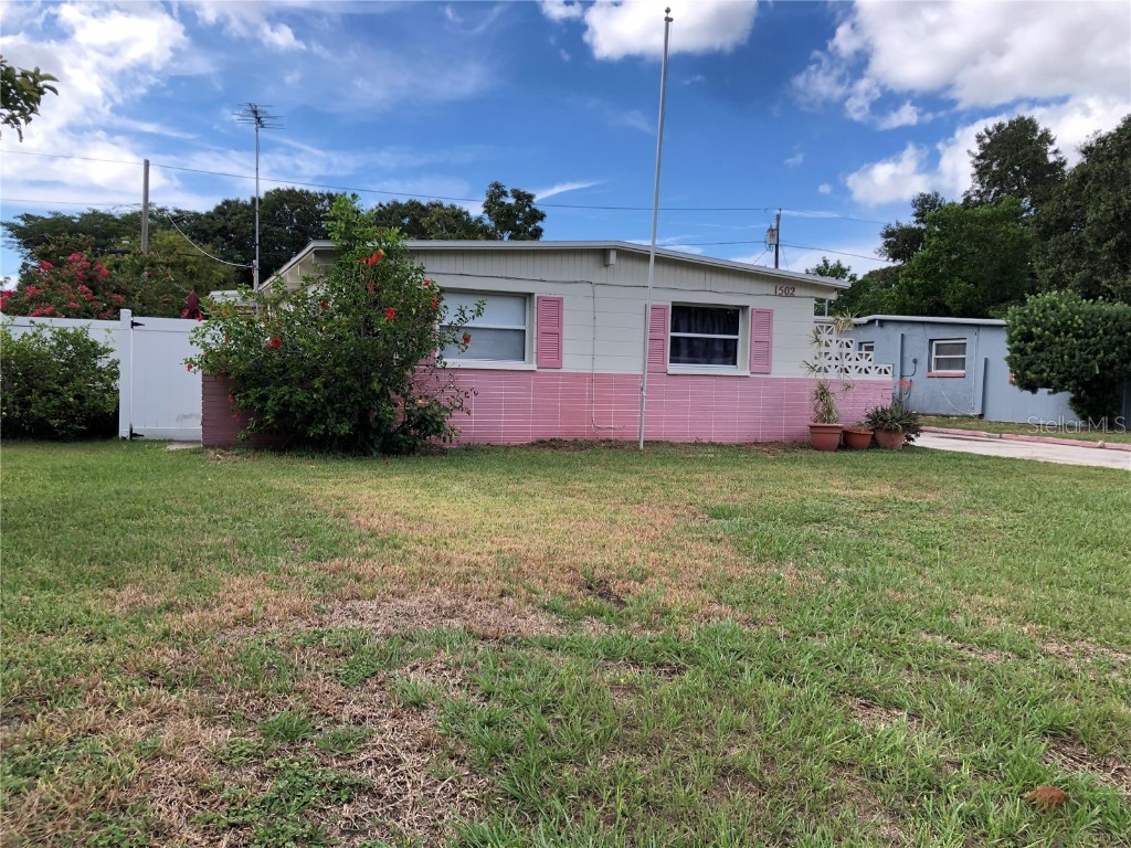 1502 Chandler Avenue Clearwater FL 33755 U8215509 image1