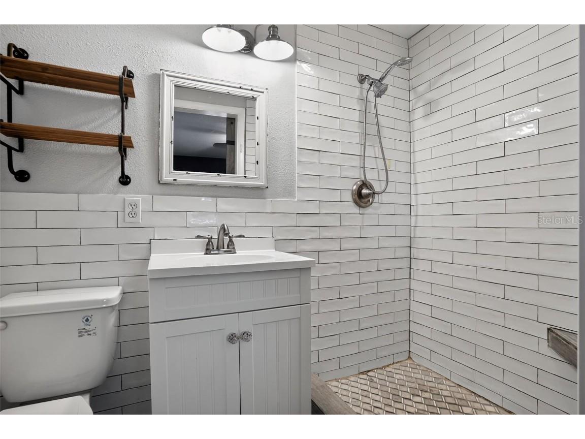 1502 E Gore Street Orlando FL 32806 - LAKE WELDONA O6362413 image17