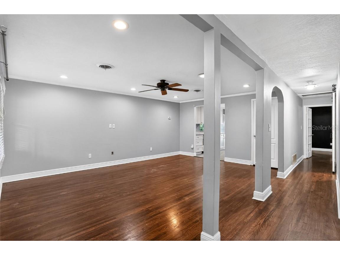 1502 E Gore Street Orlando FL 32806 - LAKE WELDONA O6362413 image4