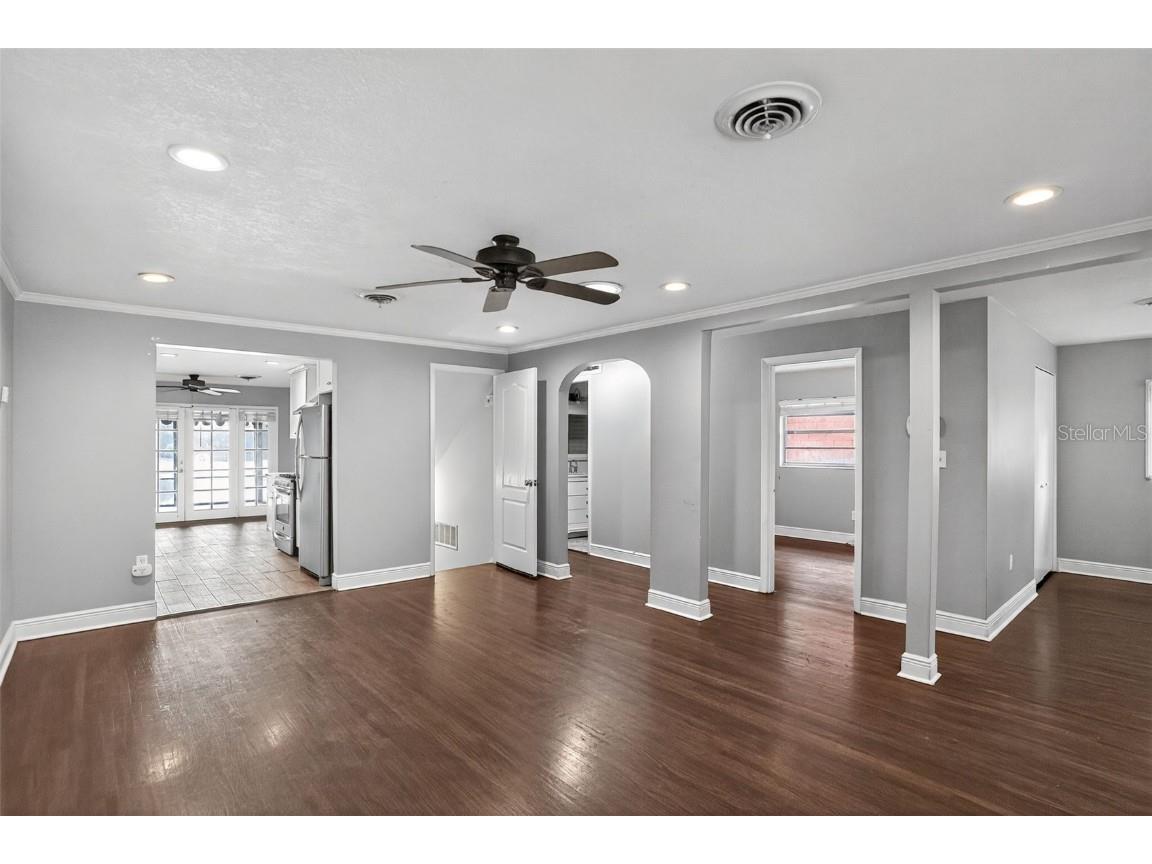 1502 E Gore Street Orlando FL 32806 - LAKE WELDONA O6362413 image6