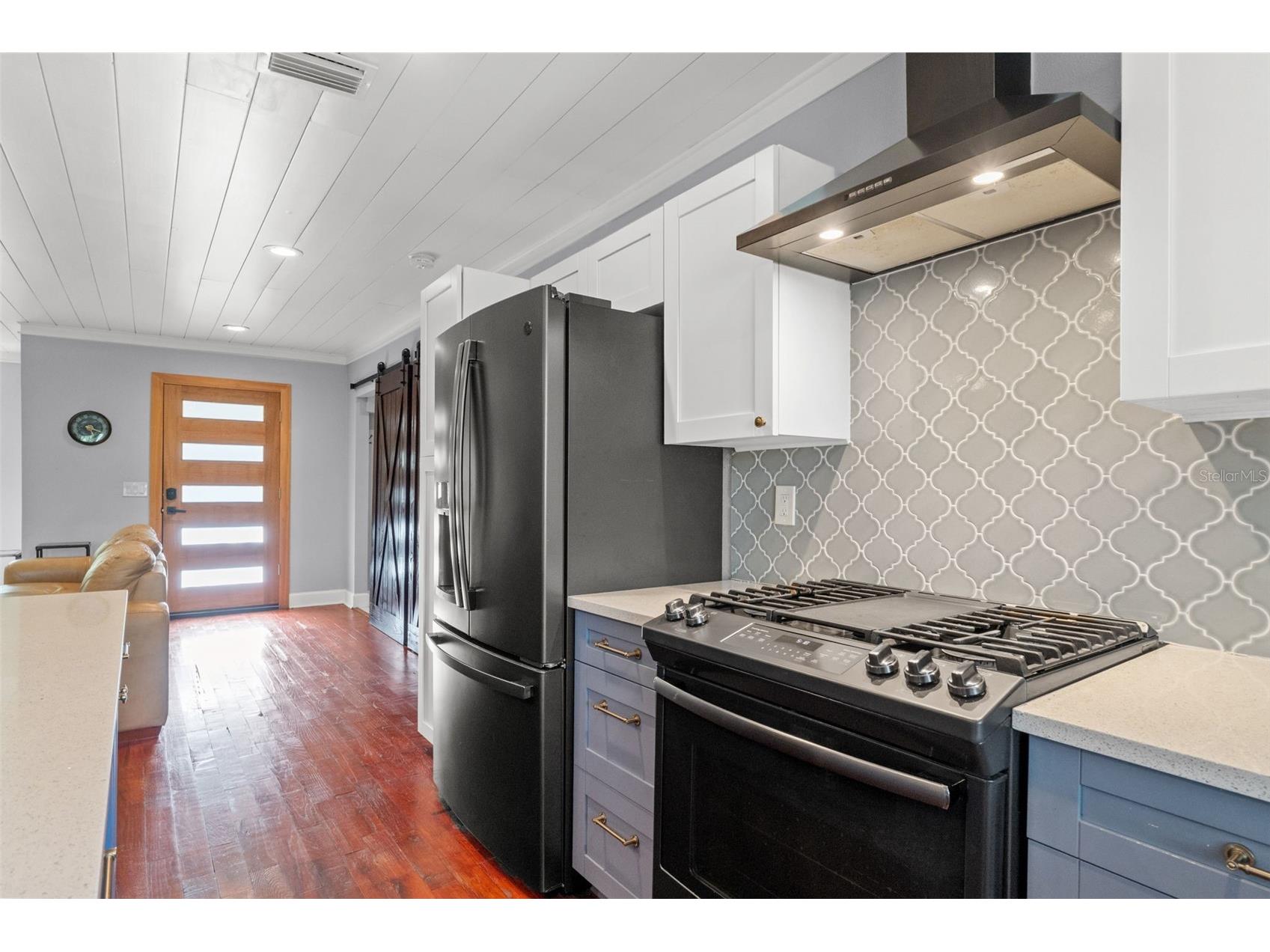 1502 E Park Circle Tampa FL 33610 TB8501236 image19